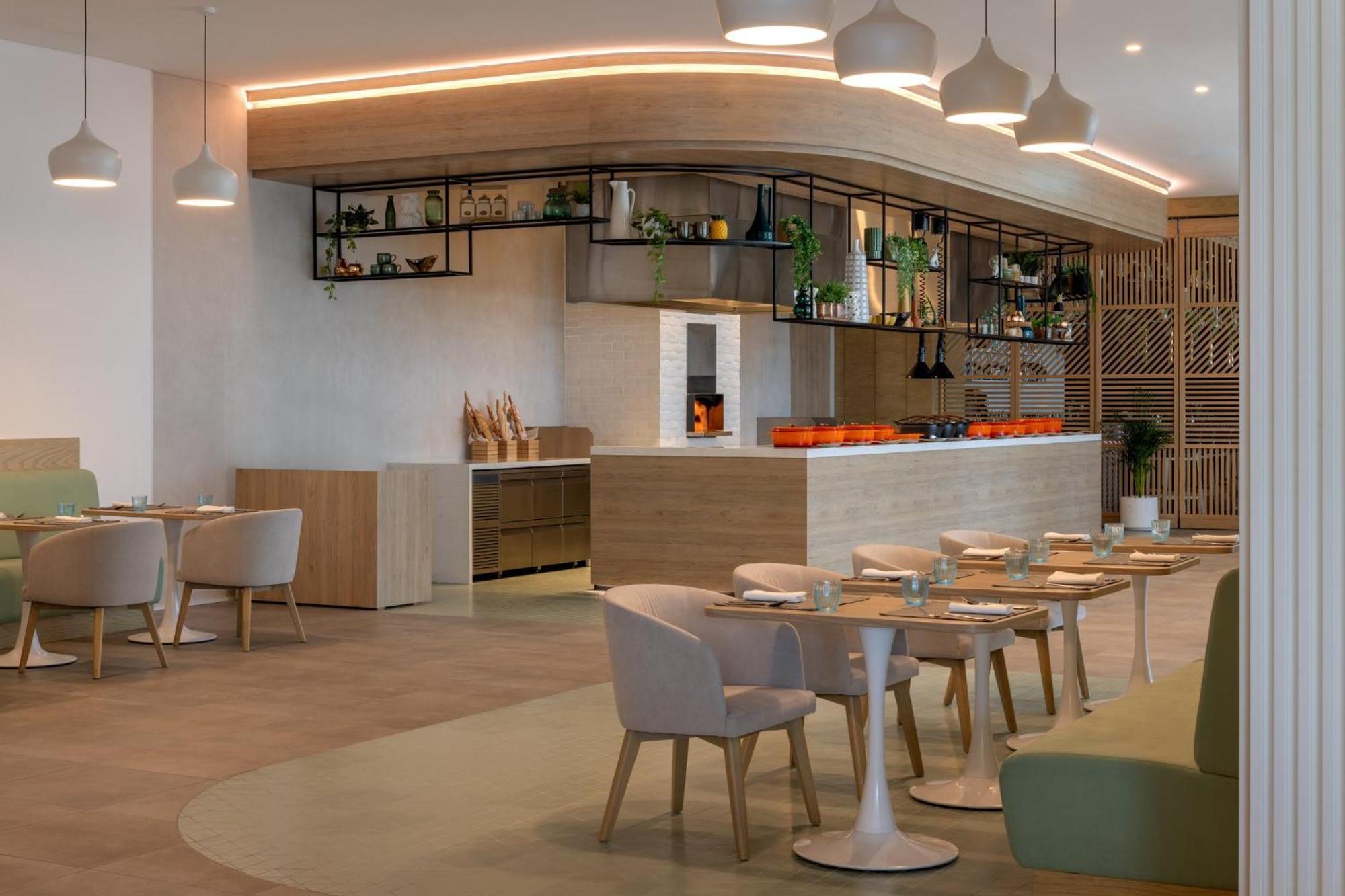 Staybridge Suites Dubai Business Bay By Ihg Екстер'єр фото