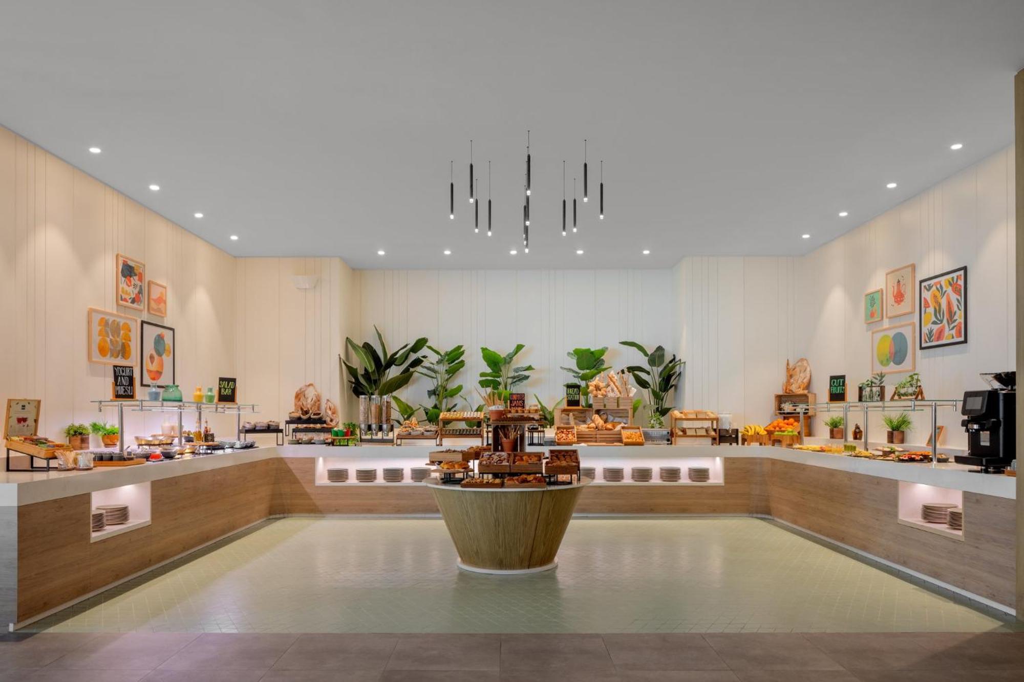 Staybridge Suites Dubai Business Bay By Ihg Екстер'єр фото