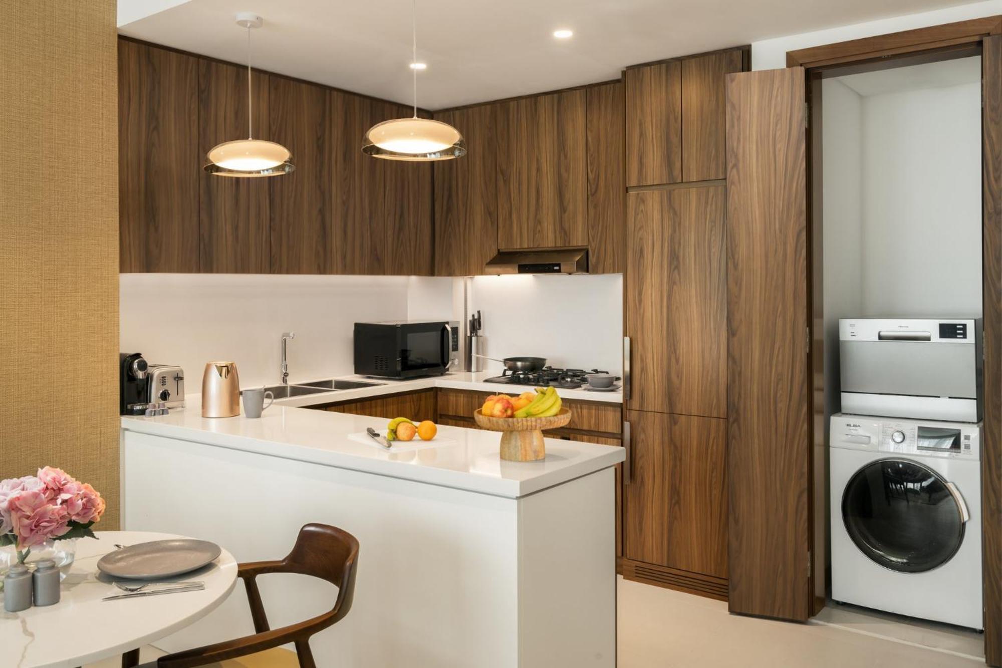 Staybridge Suites Dubai Business Bay By Ihg Екстер'єр фото