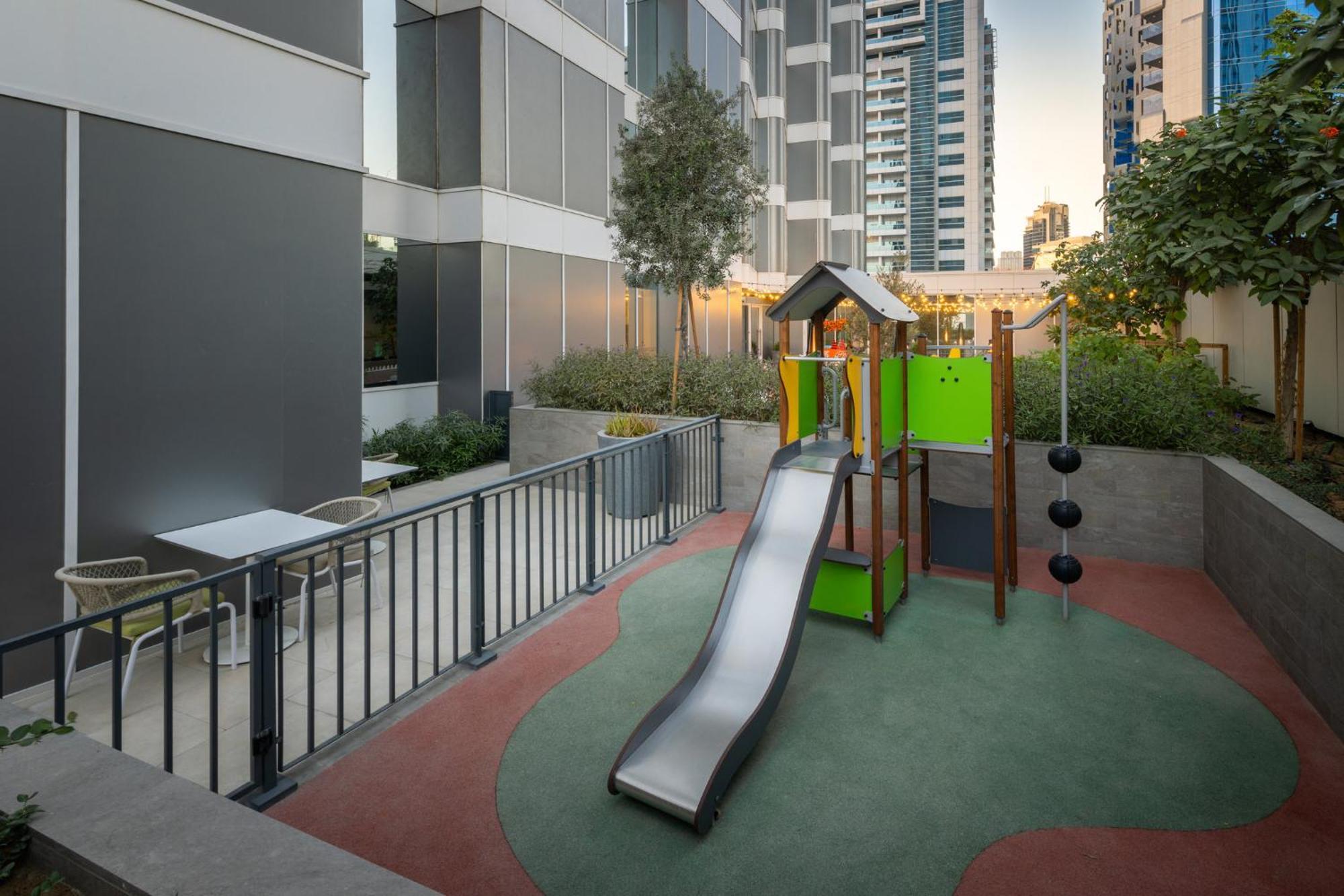 Staybridge Suites Dubai Business Bay By Ihg Екстер'єр фото